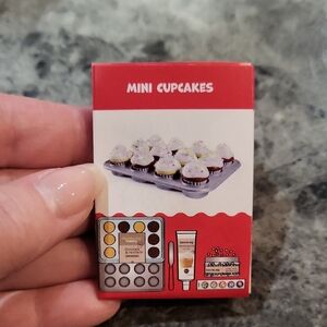 Miniverse Make It Mini Target Mini Cupcakes